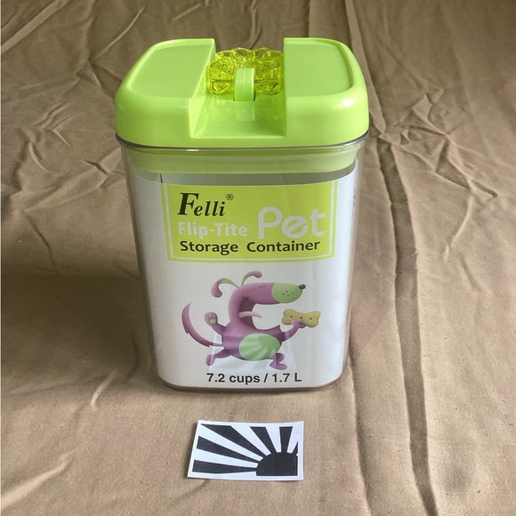 Felli Pet Storage Container - Picture 2 of 3